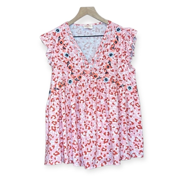 Hailey & Co Embroidered Ruffle Sleeve Baby Doll Top Small - Picture 4 of 10